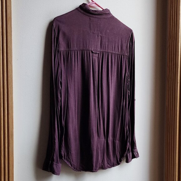 American Eagle Outfitters Purple "Boyfriend Fit" Button Down Shirt Size Medium - Picture 16 of 16